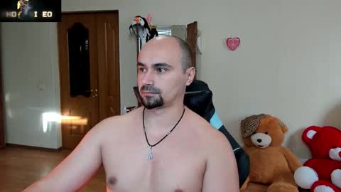 Ziesh online show from 10-14-25, 12:28