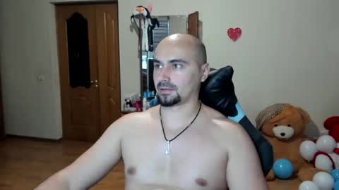 Ziesh online show from 10-30-25, 02:07