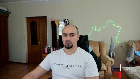 Snapshot of ziesh chatting on 02-11-26, 11:04 Ziesh online show from 02-11-26, 11:04