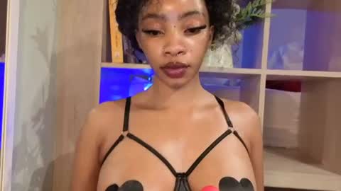 Snapshot of zina_baddie chatting on 08-08-26, 11:50 ZINA BADDIE online show from 08-08-26, 11:50