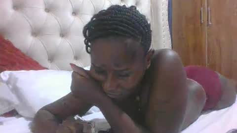 Miss Zindzi online show from 09-16-25, 05:58