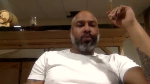 Snapshot of zionlion22 chatting on 12-26-24, 01:29 zionlion22 online show from 12-26-24, 01:29