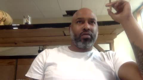 Snapshot of zionlion22 chatting on 12-26-24, 02:48 zionlion22 online show from 12-26-24, 02:48