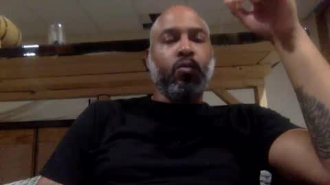 Snapshot of zionlion22 chatting on 12-27-24, 02:14 zionlion22 online show from 12-27-24, 02:14