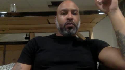 Snapshot of zionlion22 chatting on 01-05-25, 03:00 zionlion22 online show from 01-05-25, 03:00