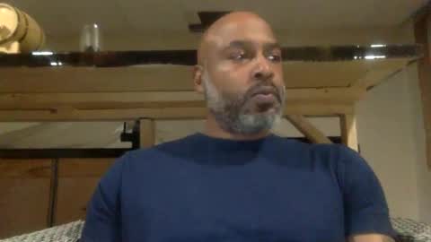 Snapshot of zionlion22 chatting on 01-08-25, 01:21 zionlion22 online show from 01-08-25, 01:21