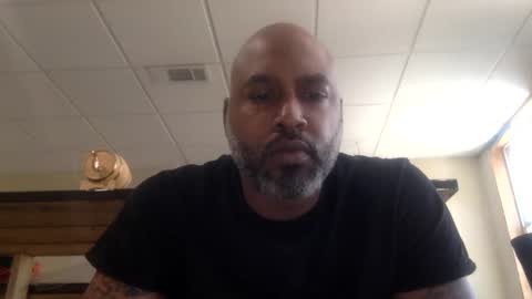 Snapshot of zionlion22 chatting on 01-12-25, 03:25 zionlion22 online show from 01-12-25, 03:25