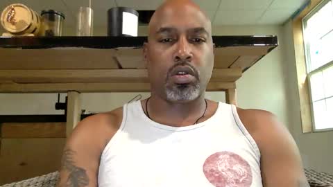 Snapshot of zionlion22 chatting on 10-04-25, 02:15 zionlion22 online show from 10-04-25, 02:15