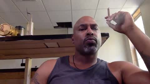 Snapshot of zionlion22 chatting on 10-14-25, 04:08 zionlion22 online show from 10-14-25, 04:08