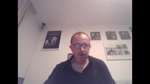 Zippi online show from 10-30-25, 09:04