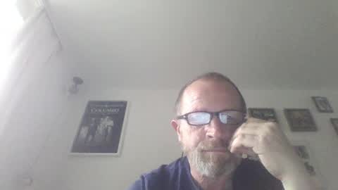 Zippi online show from 05-11-26, 04:59