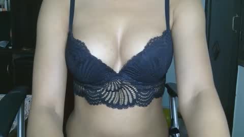 Ziyaa online show from 12-17-25, 06:41