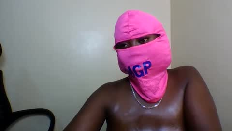 ziyanda375283 online show from 11-09-25, 08:29