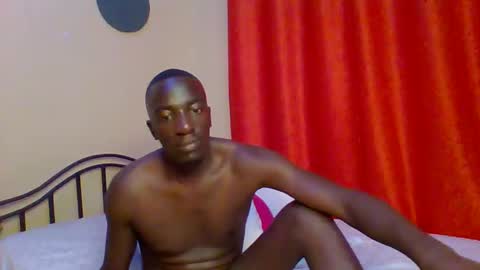 Zlatann2012 online show from 01-16-25, 07:52