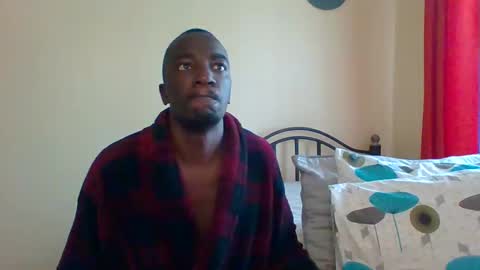 Zlatann2012 online show from 01-26-25, 07:53