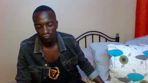 Zlatann2012 online show from 02-01-25, 05:05