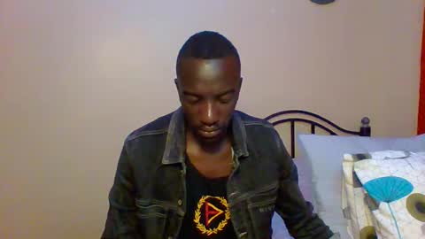 Zlatann2012 online show from 02-02-25, 01:55