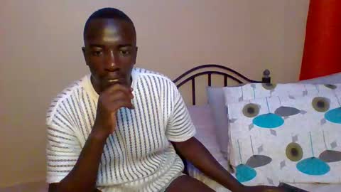 Zlatann2012 online show from 02-02-25, 03:49