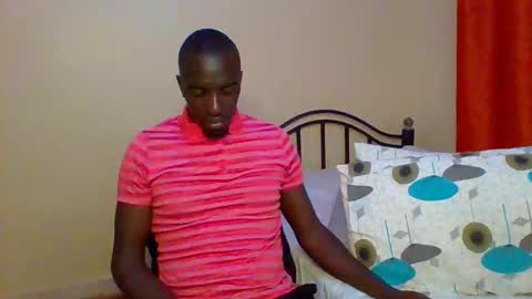 Zlatann2012 online show from 02-08-25, 06:33