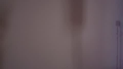 Snapshot of zlicious chatting on 12-23-24, 10:44 Zara Join next live at 5PM EST online show from 12-23-24, 10:44