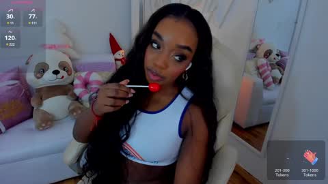Zobe Love online show from 12-23-24, 05:43