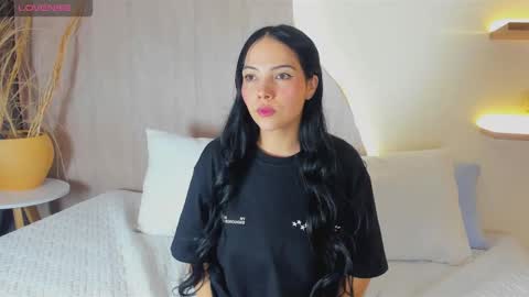 zoe20__ online show from 11-12-25, 08:52