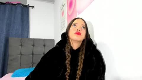 ZOE online show from 02-03-26, 04:43