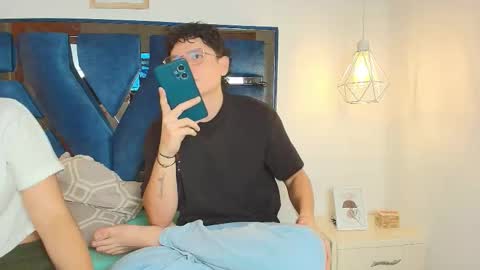 Zoe and dylan  online show from 02-25-26, 12:37