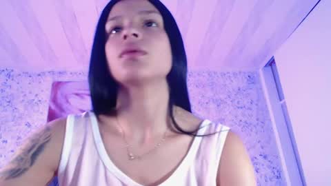 Salome online show from 02-01-25, 01:09