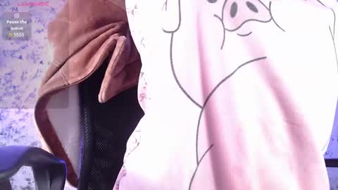 Salome online show from 02-28-25, 01:03