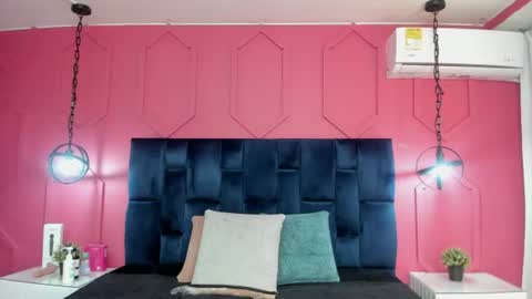 zoe_blosson online show from 06-24-26, 07:02
