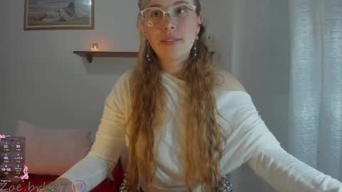 Snapshot of zoe_brk chatting on 05-10-26, 12:21 zoe brk online show from 05-10-26, 12:21