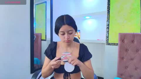 Z O E online show from 10-12-25, 02:27