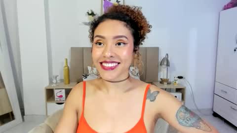 Zoe Gruber online show from 06-11-26, 12:54
