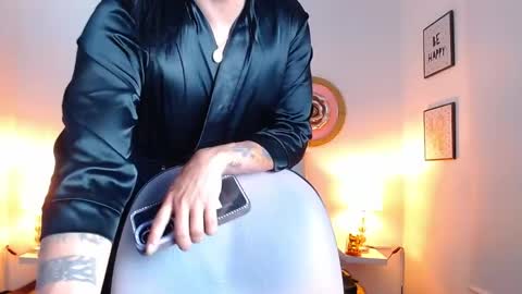 zoe_hecate online show from 05-16-26, 12:07