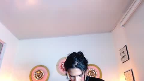 zoe_hecate online show from 06-19-26, 09:46