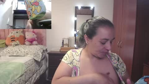 Snapshot of zoe_hotxxx chatting on 04-04-26, 02:47 zoe hotxxx online show from 04-04-26, 02:47