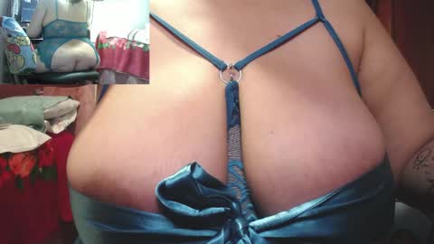 Snapshot of zoe_hotxxx chatting on 04-16-26, 02:07 zoe hotxxx online show from 04-16-26, 02:07