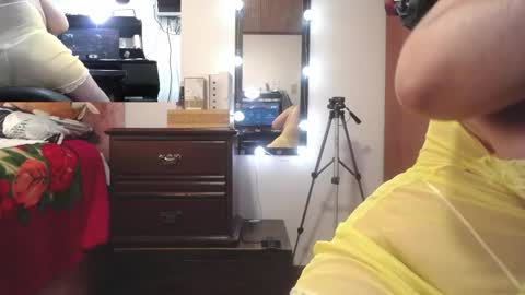 Snapshot of zoe_hotxxx chatting on 05-09-26, 02:33 zoe hotxxx online show from 05-09-26, 02:33