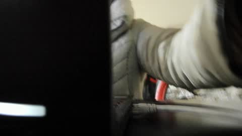 ZOE online show from 02-09-25, 01:33