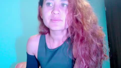 Zoe online show from 02-20-25, 01:46