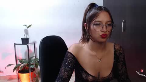 ZOE online show from 11-29-25, 03:53