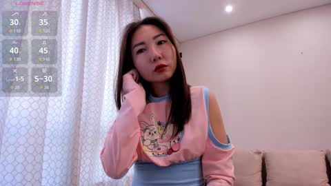 Zoe online show from 11-06-25, 03:40