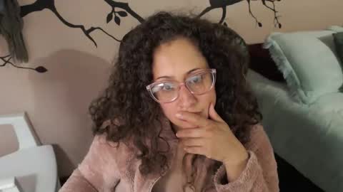 Zoe Koller online show from 11-11-25, 10:43