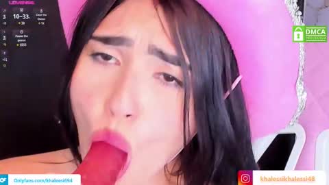 Snapshot of zoe_kravitz1 chatting on 02-20-25, 11:21 Marilin online show from 02-20-25, 11:21