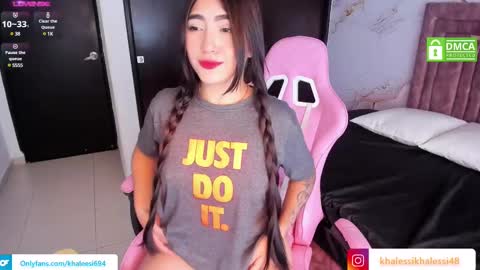 Snapshot of zoe_kravitz1 chatting on 03-12-25, 09:03 Marilin online show from 03-12-25, 09:03