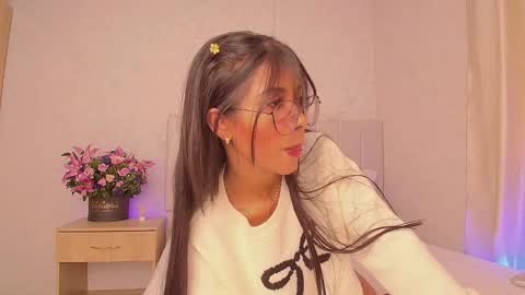 Mia online show from 12-09-24, 07:07