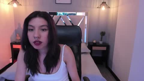 Snapshot of zoe_moreau chatting on 02-19-26, 08:16 zoe_moreau online show from 02-19-26, 08:16