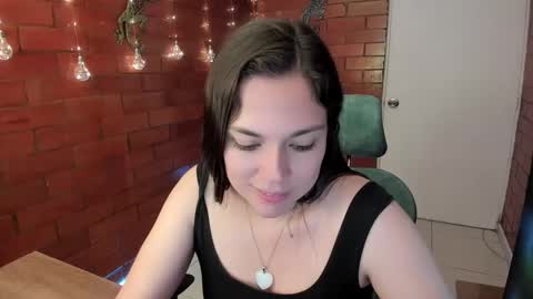 Zoe  online show from 01-31-25, 09:26