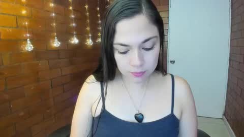 Zoe  online show from 11-21-25, 04:27